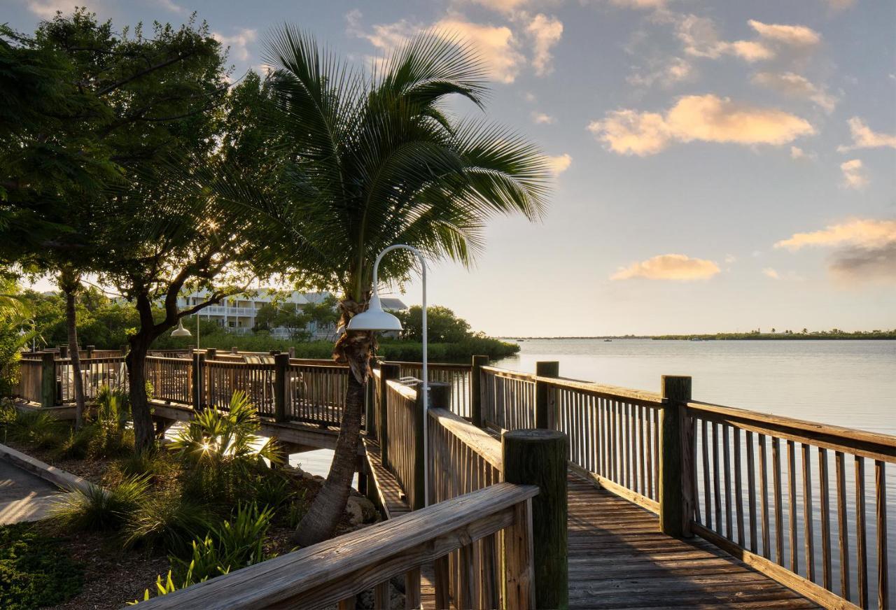 Courtyard By Marriott Key West Waterfront Hotel Exterior photo